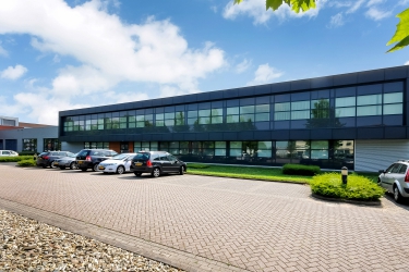 Volta Energy en Tomba Uitvaartkisten huren ca. 6.600 m² in Duiven