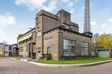 Slim Opgewekt huurt 275 m² kantoorruimte aan de Van Oldenbarneveldtstraat 92 te Arnhem