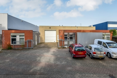 Belegger koopt bedrijfscomplex van ca. 638 m² aan de Molenweg 44 te Arnhem
