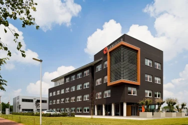 Beleggingsverkoop Sale & Lease Back van twee bedrijfscomplexen