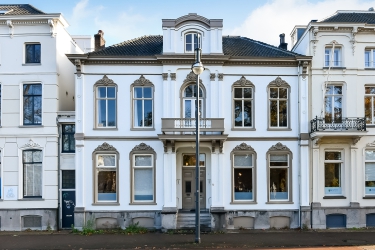 Stahlmeisters B.V. naar Eusebiusbuitensingel 6 te Arnhem