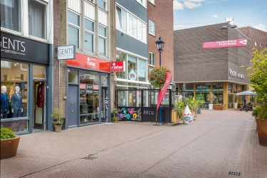 Winkelbelegging aan Bakkerstraat te Arnhem verkocht